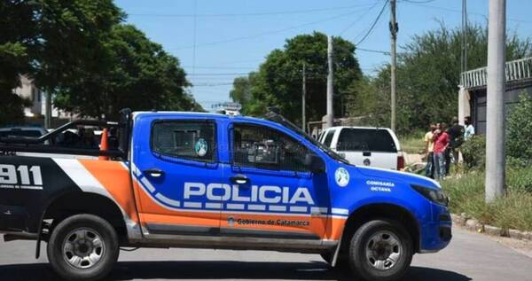 La gritería alertó al rollo: Fue a un recital, volvió a la casa y se encontró al marido ¡con la vecina!