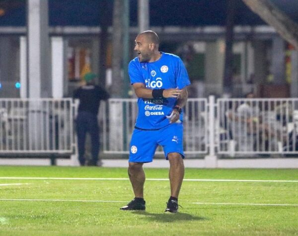 Aldo Duscher: "En la APF me encontré con cosas que jamás vi en el fútbol" · Radio Monumental 1080 AM