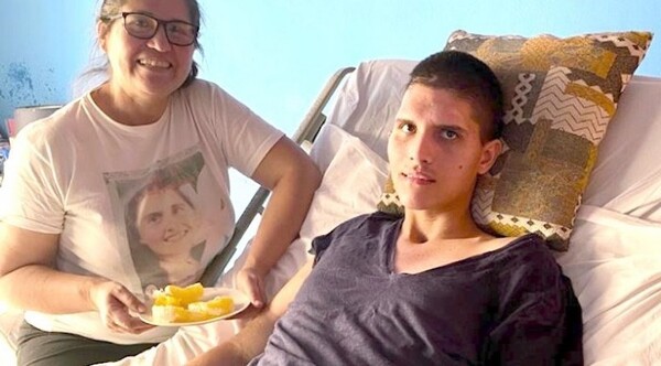 José Zaván es dado de alta luego de cirugía 32 a raíz de su grave accidente aéreo - 1000 Noticias