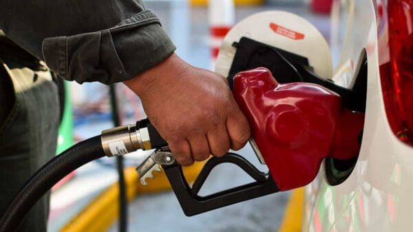 Empresarios justifican alza de combustibles por aumento internacional | Locales | 5Días