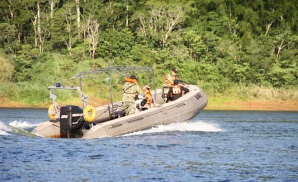 Paraguay coordina con Argentina operaciones en la Triple Frontera