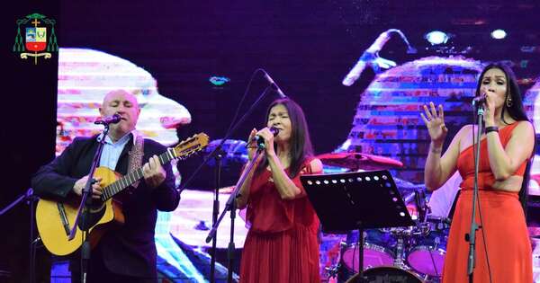 La Nación / Con festival artístico comenzaron los festejos por el 68º aniversario de Ciudad del Este