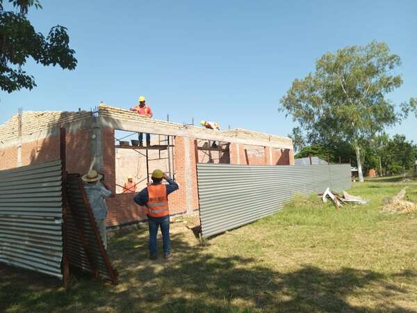 MEC reinicia obras abandonadas en escuelas de San Pedro - Nacionales - ABC Color