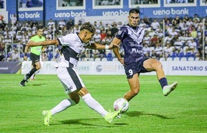 Olimpia mejora su imagen, pero sigue sin conocer la victoria