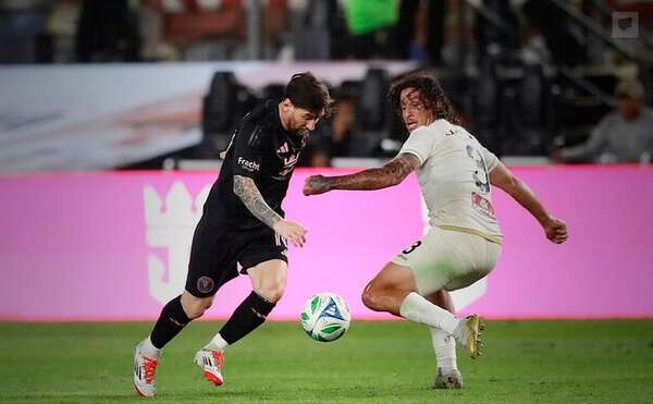 El Inter Miami de Messi le ganó en penales al Universitario de Riveros - Fútbol Internacional - ABC Color
