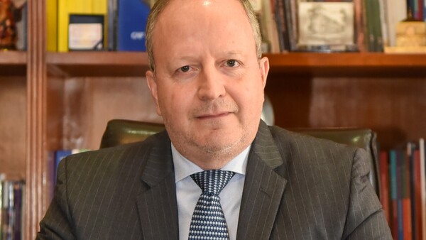 Reforma de la Caja Fiscal exigirá ajuste al Estado y a futuros jubilados