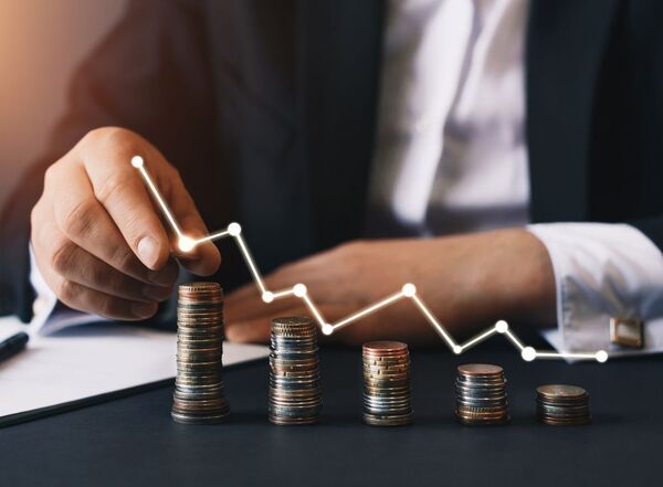Liquidez más baja en 6 años, un reflejo de los fuertes desembolsos de préstamos y demanda por dólares - MarketData