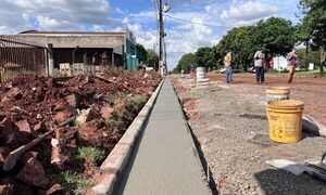 Avanza la pavimentación asfáltica en la Ruta Sexta