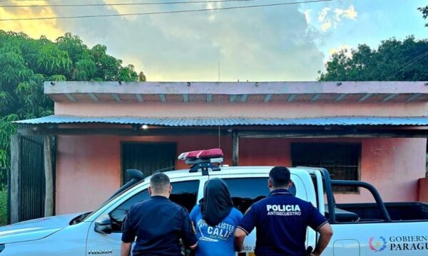 Logran desbaratar banda que robaba relojes chuchis