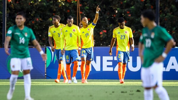 Colombia se mete en el hexagonal y Brasil no convence, pero avanza