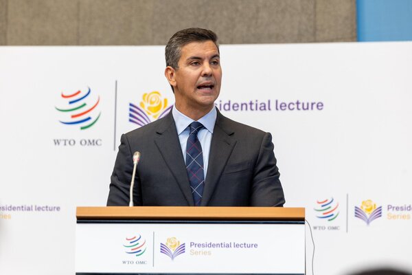 El presidente Peña abogó por un sistema multilateral más participativo en la sede de la OMC • PARAGUAY TV