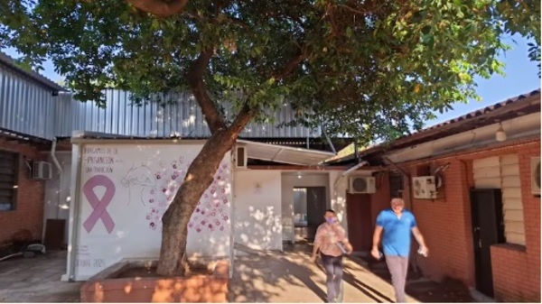 Hospital de Lambaré: Familiares de pacientes reclaman un albergue adecuado