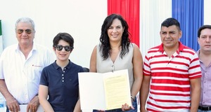 Firman contrato para ejecutar obras de rehabilitación y pavimentación en Areguá - ADN Digital