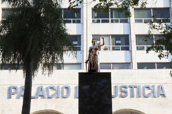 Trabajo interinstitucional: ponen a disposición cajas numeradas a ser verificadas en empresa CARSA