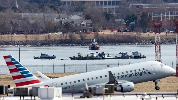 China confirma muerte de 2 ciudadanos en el accidente en Washington y ofrece condolencias