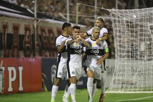Versus / Otra vez castigado: Olimpia vuelve a estar sancionado por FIFA