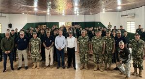 Ministro de Defensa verifica operativos y mejoras en la 3ª División de Infantería en CDE - ADN Digital