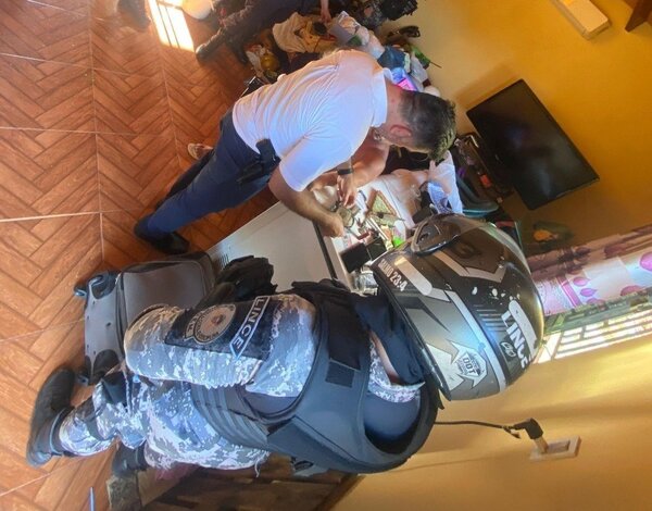 Operativo Umbra: grupo criminal robaba relojes, celulares, joyas y autos - trece
