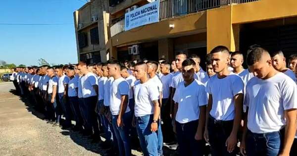 La Nación / Colegio de Policía de Concepción reabre con 210 nuevos aspirantes