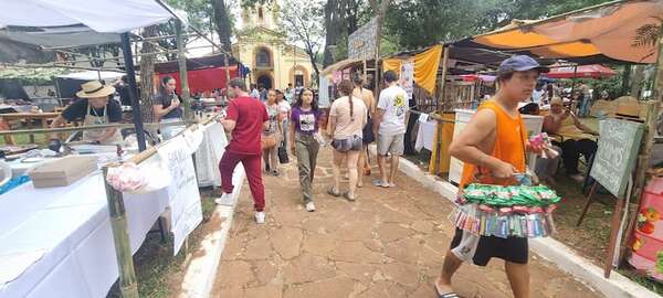 Arrancó la cuarta edición de la Feria Mangoré de emprendedores en la capital de Misiones - Nacionales - ABC Color