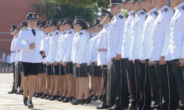 Senadora critica a la Policía por no reconsiderar a mujeres aspirantes que pasaron pruebas