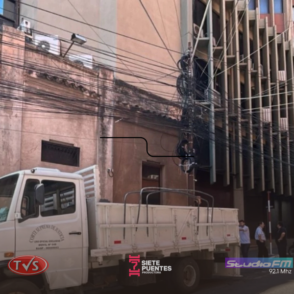 MAFIA DE LOS PAGARÉS: FIRMA ENTREGA 10.000 EXPEDIENTES A LA JUSTICIA - TVS