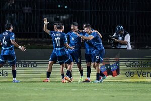 Paraguay derrota a Chile y culmina en el 2do lugar del Grupo A - 1000 Noticias