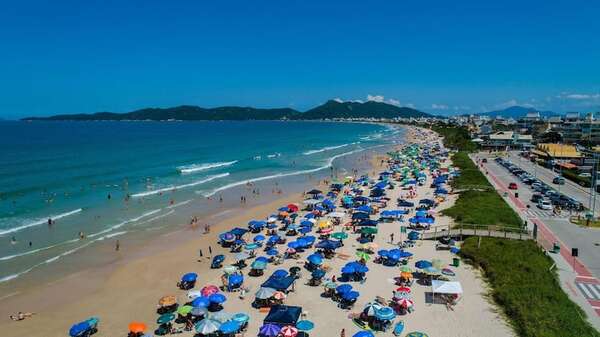 Estas son las seis playas ideales para disfrutar con niños en Santa Catarina - Viajes - ABC Color