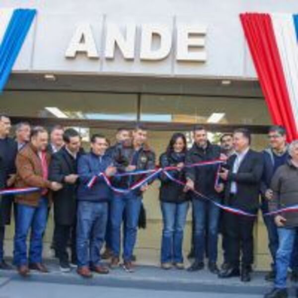 Nuevo edificio de ANDE en Coronel Oviedo beneficiará a más de 50.000 clientes en Caaguazú :: Presidencia de la República del Paraguay