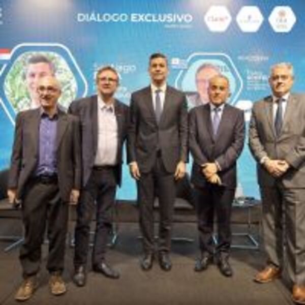 Presidente Peña destaca potencial del país en Cumbre Latinoamericana de Telecomunicaciones :: Presidencia de la República del Paraguay