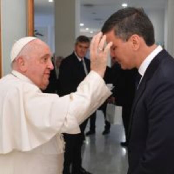 Peña culmina visita a Italia, destacando encuentro con Francisco e interés de empresarios :: Presidencia de la República del Paraguay