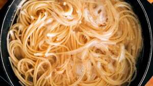 Errores comunes al cocinar pasta: cómo evitar que quede pegajosa o pasada - Gastronomía - ABC Color