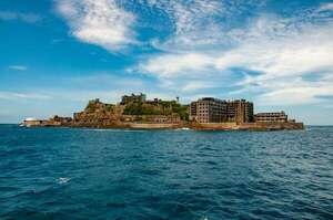 Turismo en la misteriosa isla Hashima, una vez súper urbe y hoy abandonada  - Viajes - ABC Color