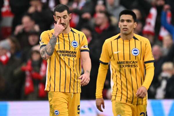 Paliza del Nottingham de Ramón Sosa al Brighton de Diego Gómez: ¡7-0! - Fútbol Internacional - ABC Color