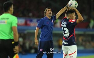 Versus / ¿Una sorpresa más? El "9" por el que Cerro Porteño sigue insistiendo