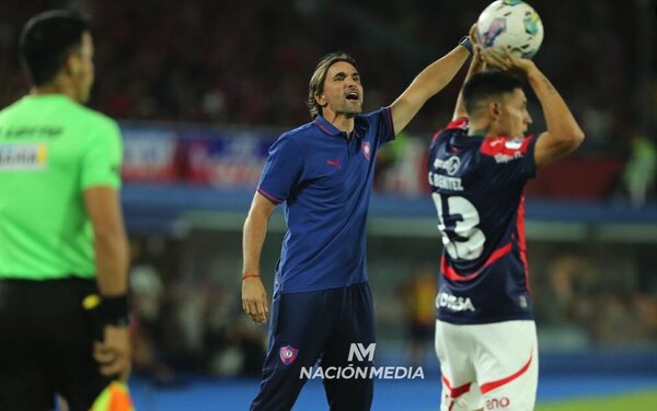 Versus / ¿Una sorpresa más? El "9" por el que Cerro Porteño sigue insistiendo