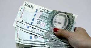 La Nación / El guaraní se devaluó un 1,4 % frente al dólar en el último mes