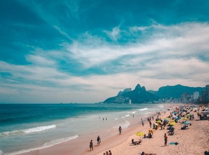 Los turistas paraguayos en Brasil ya pueden pagar sus compras con Pix, gracias a la alianza entre Bancard y PagBrasil | Análisis Macro | 5Días