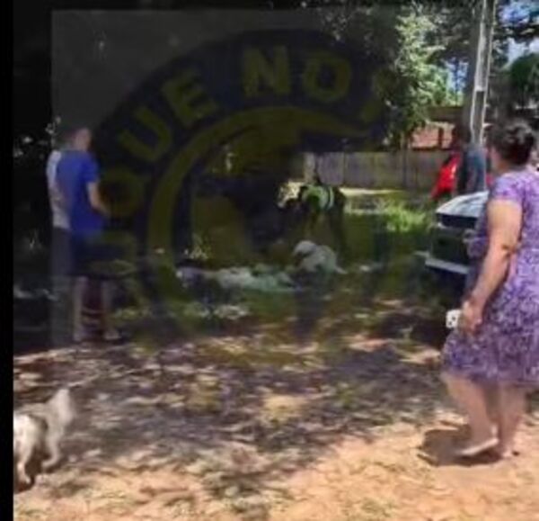 Hombre fue baleado y saltó de su auto para salvarse