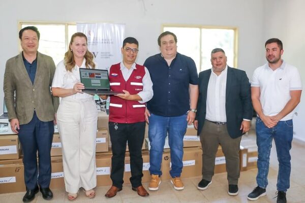 Guairá se convierte en el primer departamento del país en tener cobertura total del Sistema Informático en Salud