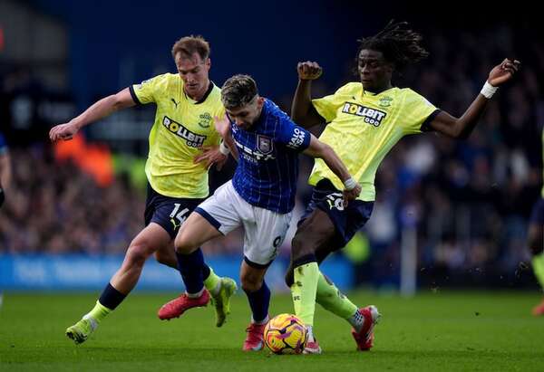 Southampton vuelve a ganar tres meses después y lo hizo al Ipswich de Enciso - Fútbol Internacional - ABC Color