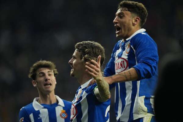 El Real Madrid se atasca ante el Espanyol y el Atlético le pisa los talones - Fútbol - ABC Color