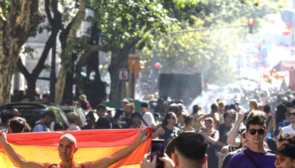 Milei y Trump son criticados en la marcha de Buenos Aires