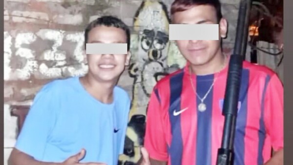 Pintatas y fotos en las redes revelan la presencia de PCC en Villa Elisa