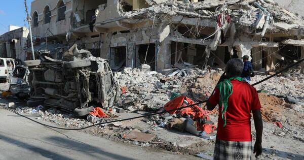 La Nación / Ataques aéreos de EE. UU. eliminan a líderes del Estado Islámico en Somalia