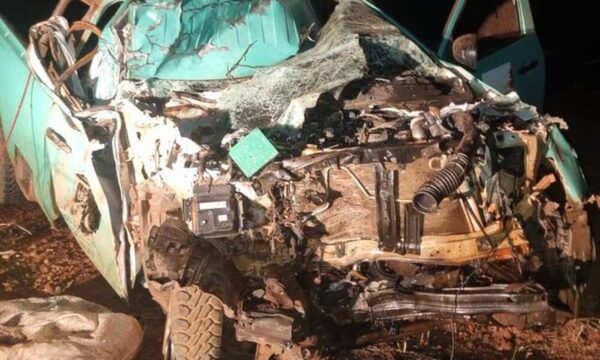 Accidente fatal en Tacuati: vehículo de la Ande choca con camión trasganado