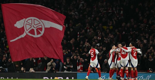 Versus / Arsenal humilla a Manchester City en la Premier