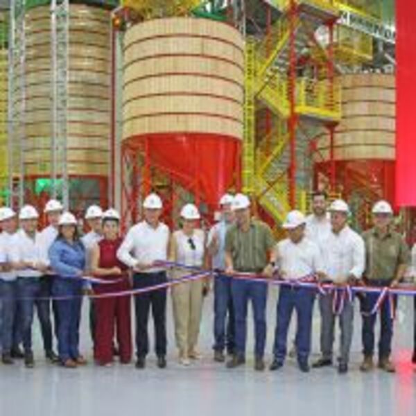 Presidente Peña encabezó inauguración de importante industria semillera :: Presidencia de la República del Paraguay