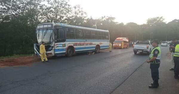 Diario HOY | Fotógrafo fallece tras ser arrollado por un bus en Yaguarón
