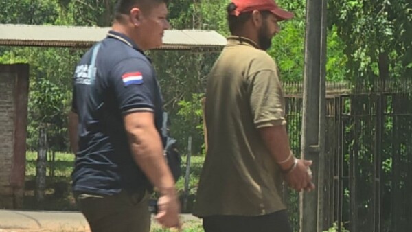 Detienen e imputan a supuesto líder de grupo armado de invasores en Yasy Cañy